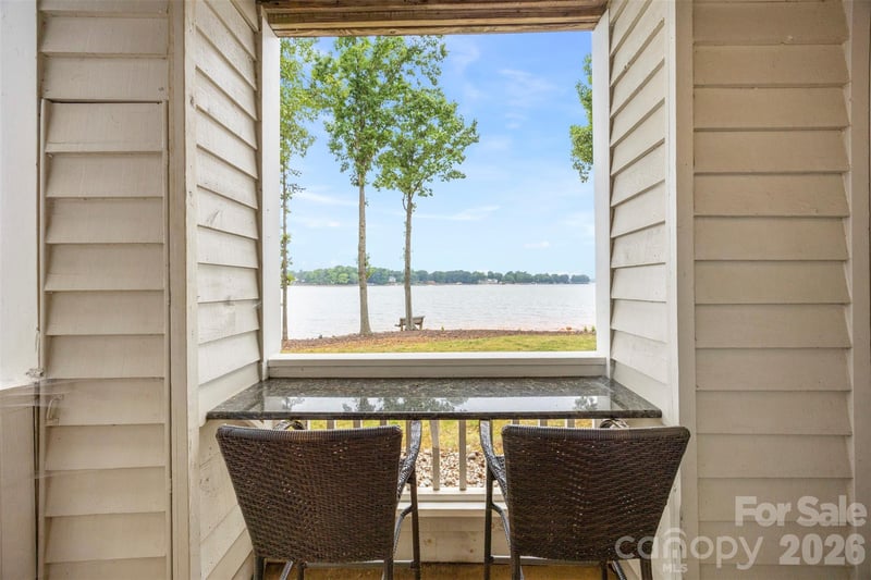 907 Southwest Dr, Davidson, NC 28036