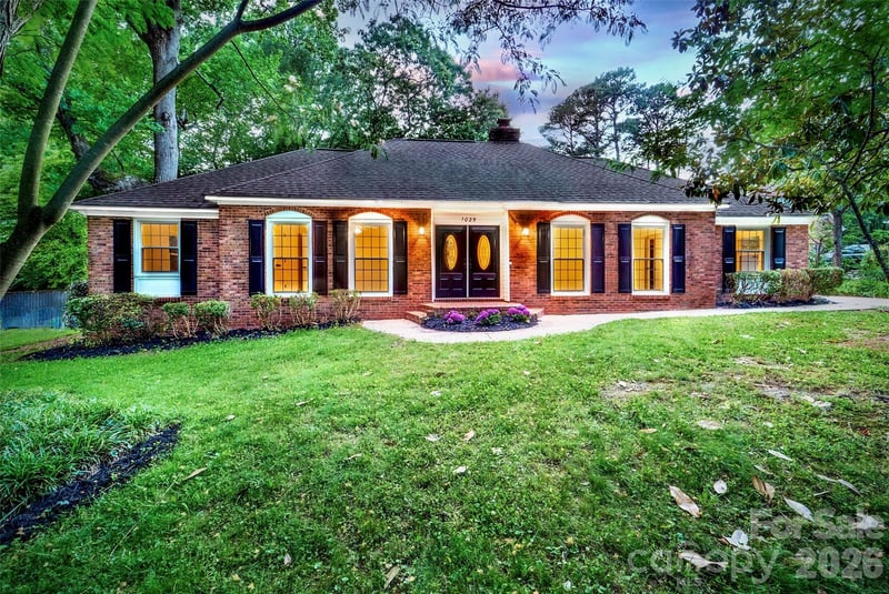 1025 Magnolia St, Mooresville, NC 28115