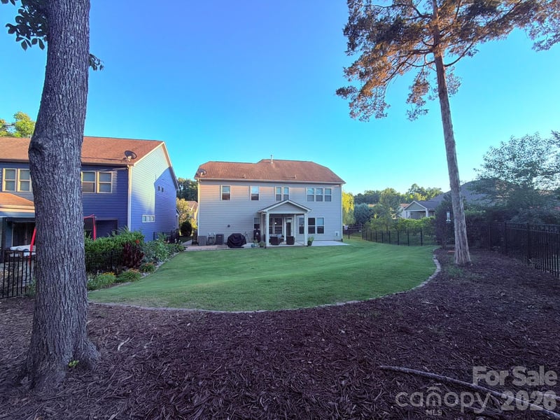 2105 Kinder Oak Dr, Indian Trail, NC 28079