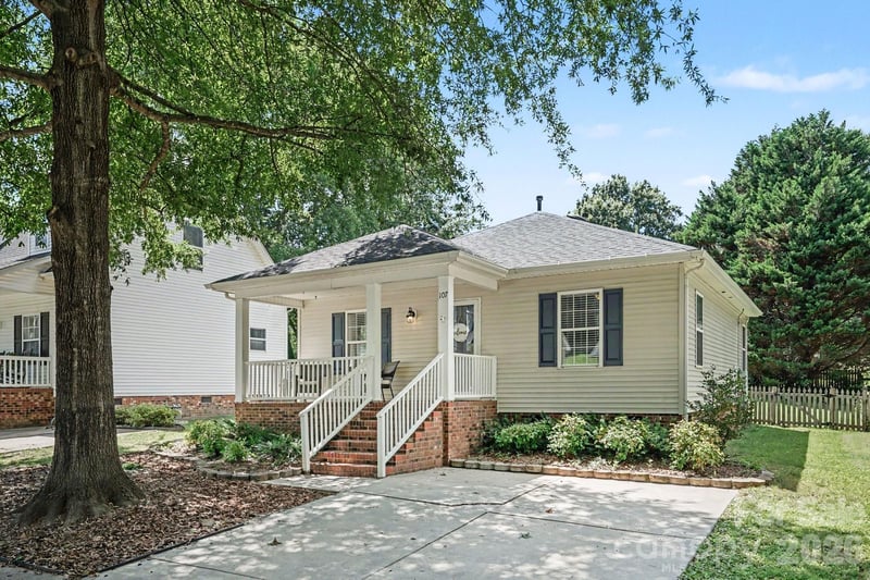 107 Watson St, Belmont, NC 28012