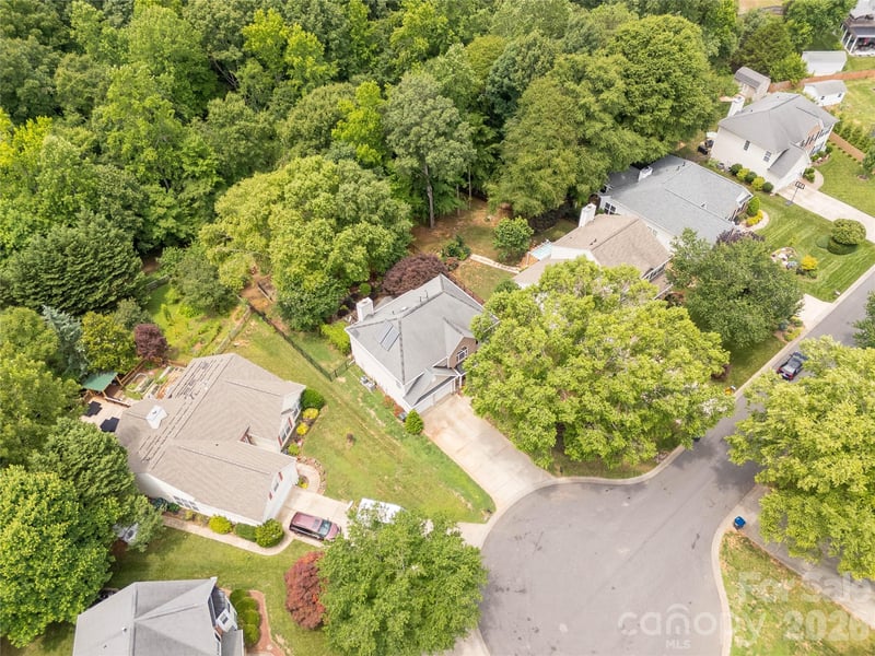 1126 Arrow Lake Ct, Lancaster, SC 29720