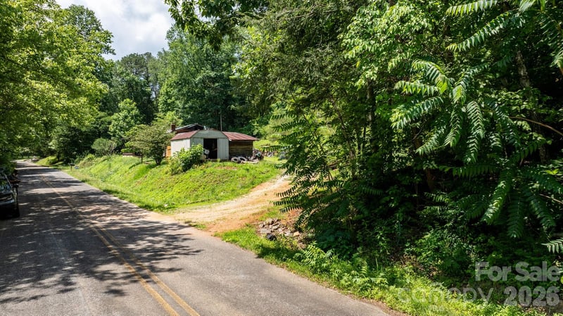 250 Eplee Ln, Marion, NC 28752