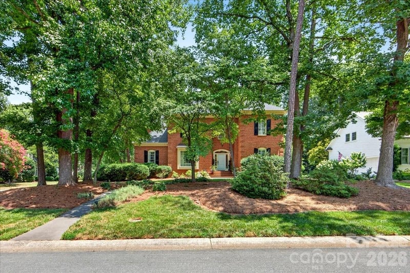 3601 Castellaine Dr, Charlotte, NC 28226