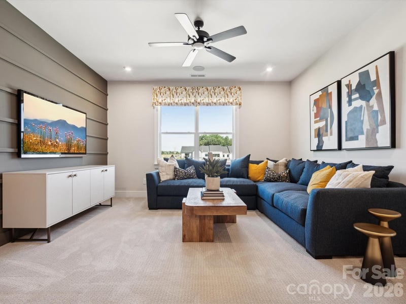 63 Seven Oaks Ldg, Belmont, NC 28012