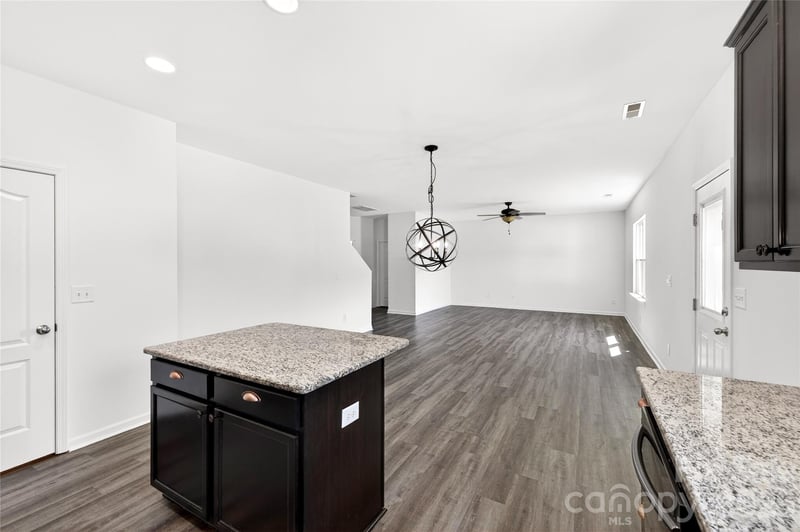 9013 Magnolia Lily Ave, Charlotte, NC 28227