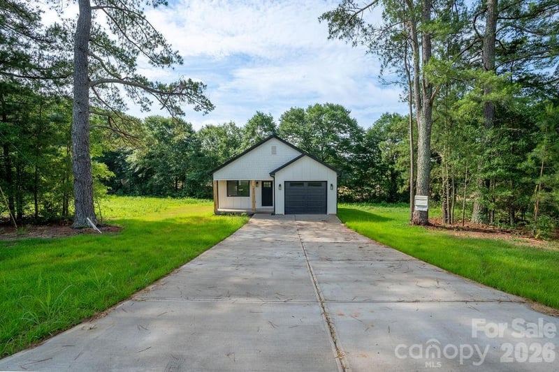1831 Boy Scout Rd, Lincolnton, NC 28092