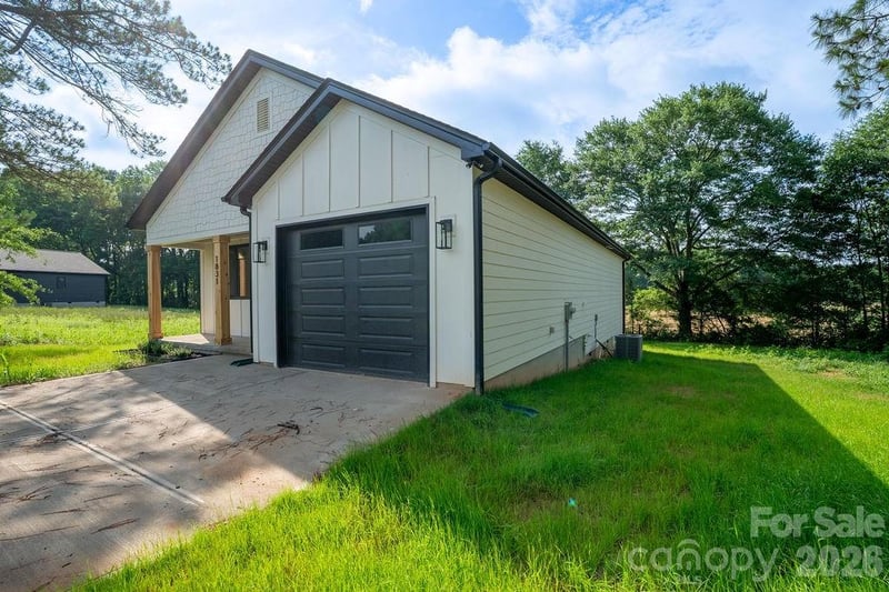 1831 Boy Scout Rd, Lincolnton, NC 28092