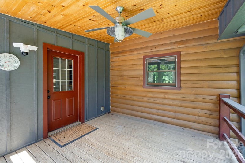 47 Buchanan Ln, Canton, NC 28716