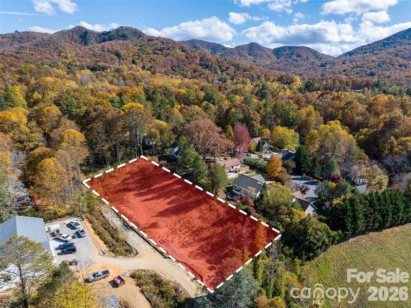 119 Randolph Ave, Black Mountain, NC 28711