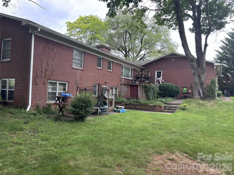 625 Vance St, Waynesville, NC 28786