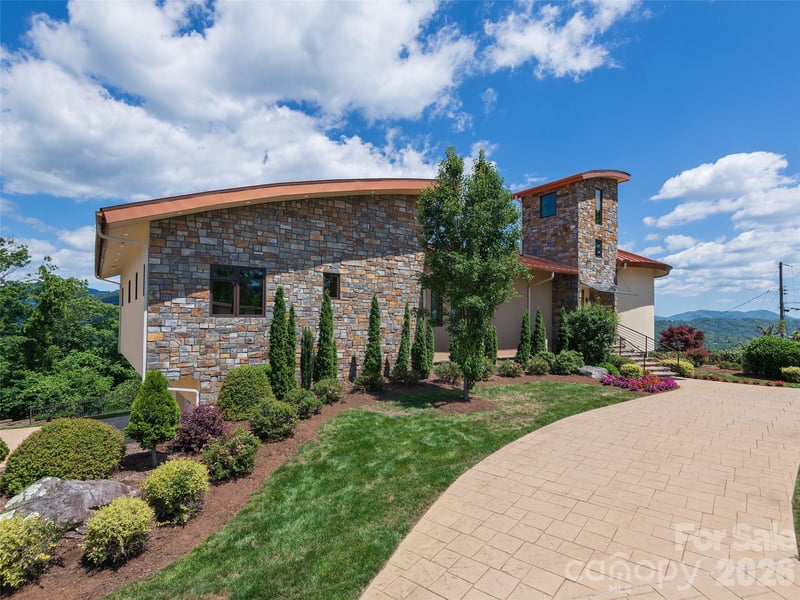 95 Horizon Hill Rd, Asheville, NC 28804