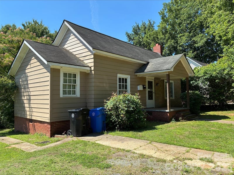 700 Smith St, Mooresville, NC 28115