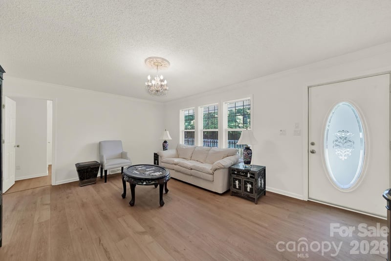 15715 Youngblood Rd, Charlotte, NC 28278