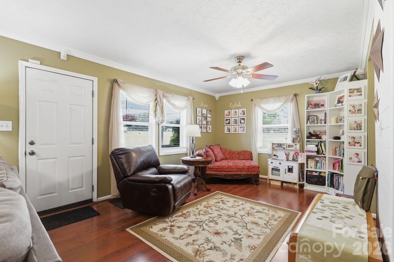 189 Chestnut Grove Rd, Statesville, NC 28625