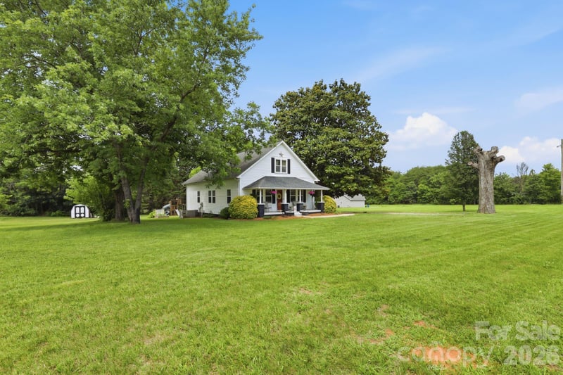 189 Chestnut Grove Rd, Statesville, NC 28625