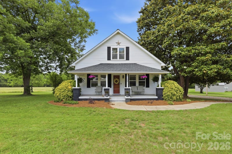189 Chestnut Grove Rd, Statesville, NC 28625
