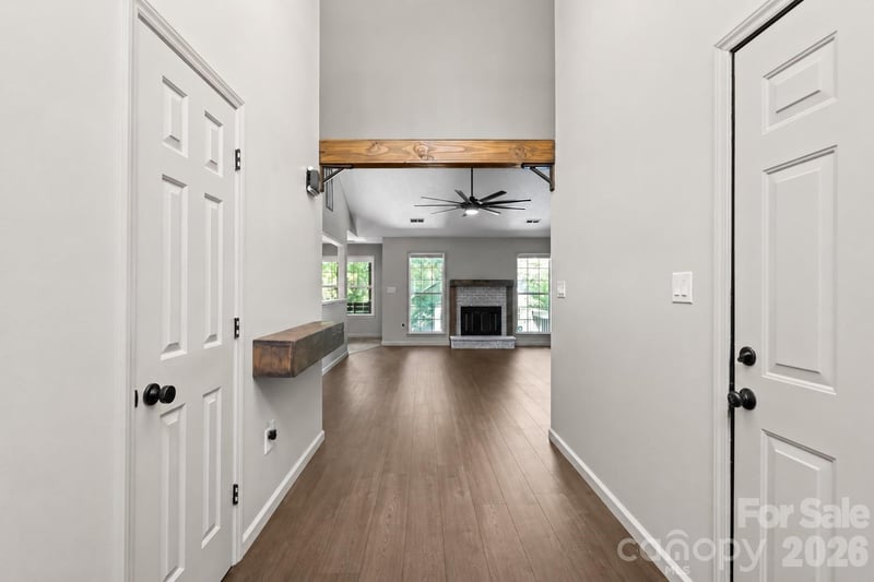 100 Diamond Dr, Mooresville, NC 28117