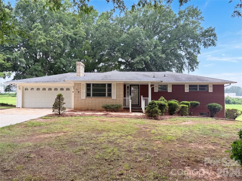 1580 Cloaninger Ave, Statesville, NC 28625