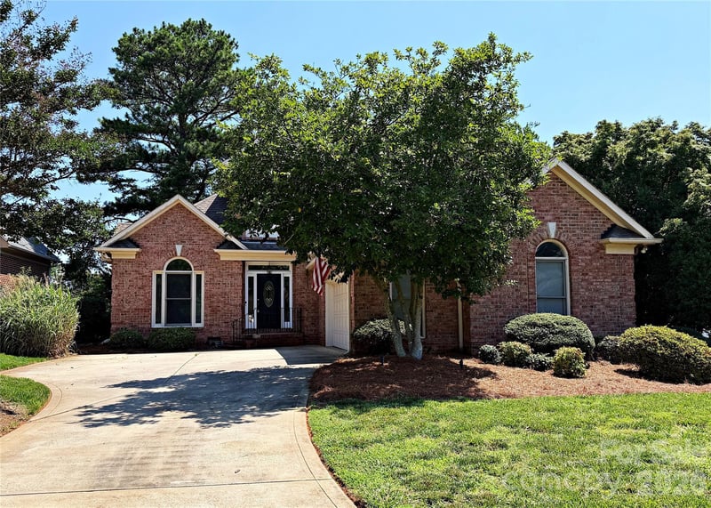 17120 Players Ridge Dr, Cornelius, NC 28031