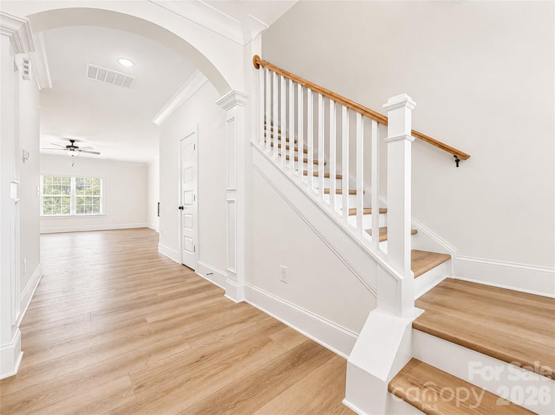 1242 Sharon Amity Rd, Charlotte, NC 28211
