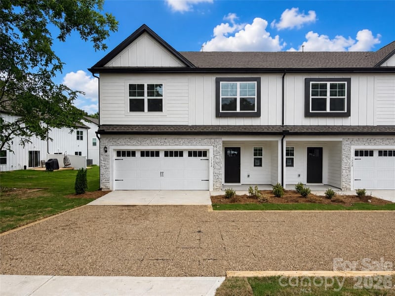 1242 Sharon Amity Rd, Charlotte, NC 28211