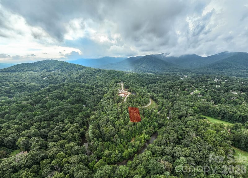 128 Riverbend Forest Dr #24, Asheville, NC 28805
