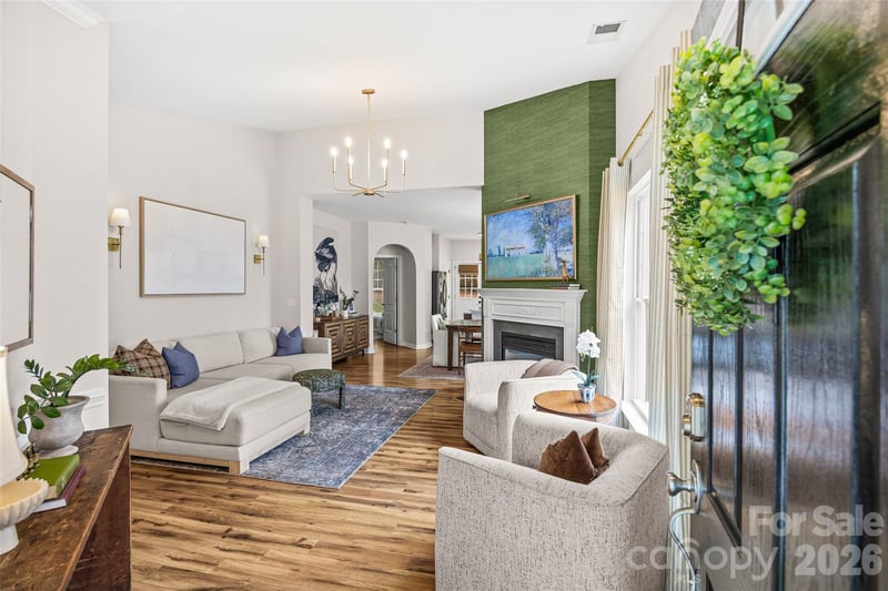1732 Crabapple Tree Ln, Charlotte, NC 28214