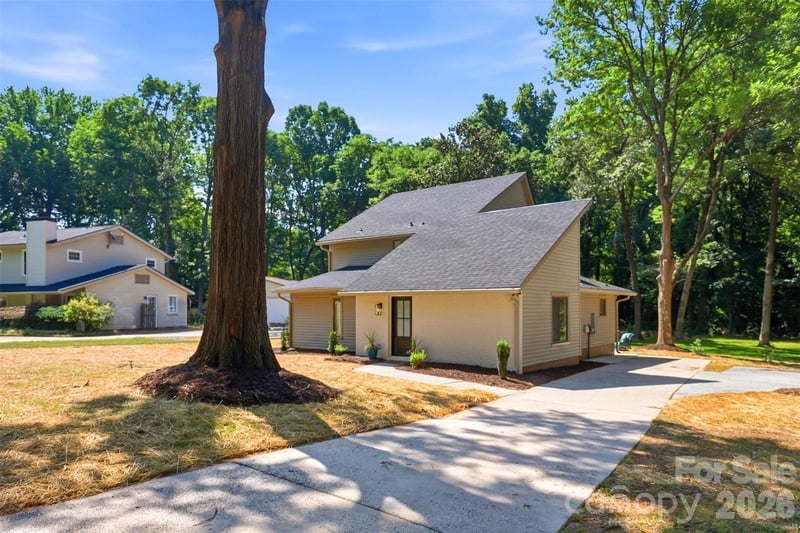 5908 Mcnair Rd, Charlotte, NC 28212