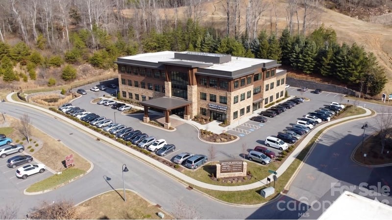 87 Merrimon Ave, Asheville, NC 28804