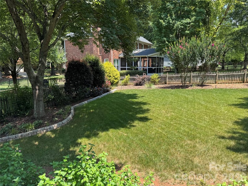8903 Snapfinger Ct, Waxhaw, NC 28173