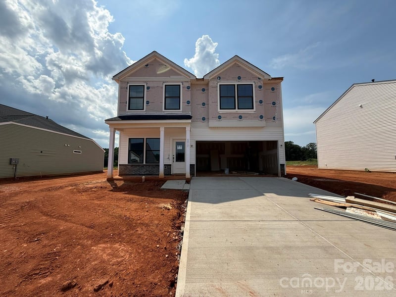 4017 Juno Dr, Charlotte, NC 28215