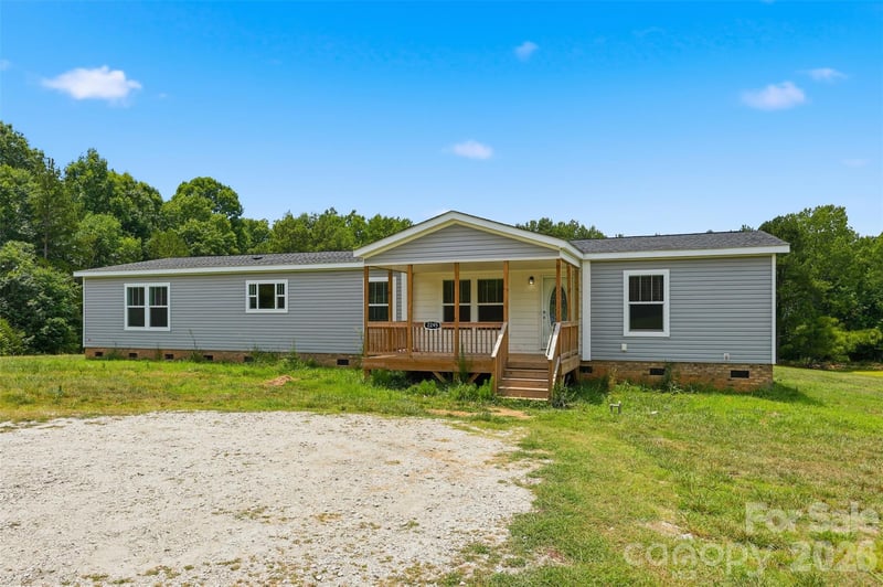 2245 Carter Hill Ln, Lancaster, SC 29720