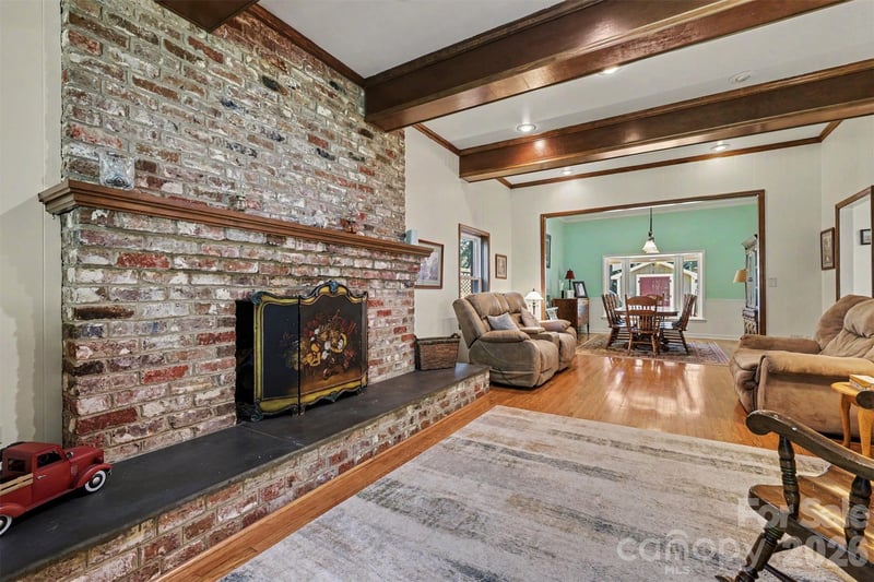 1339 Carmen Ln, Gastonia, NC 28054