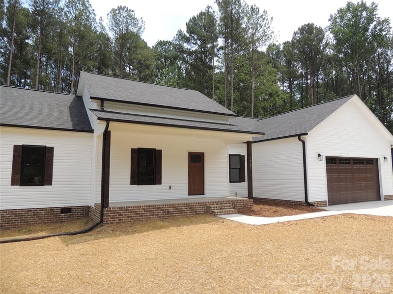 1785 Every Dr, Iron Station, NC 28080