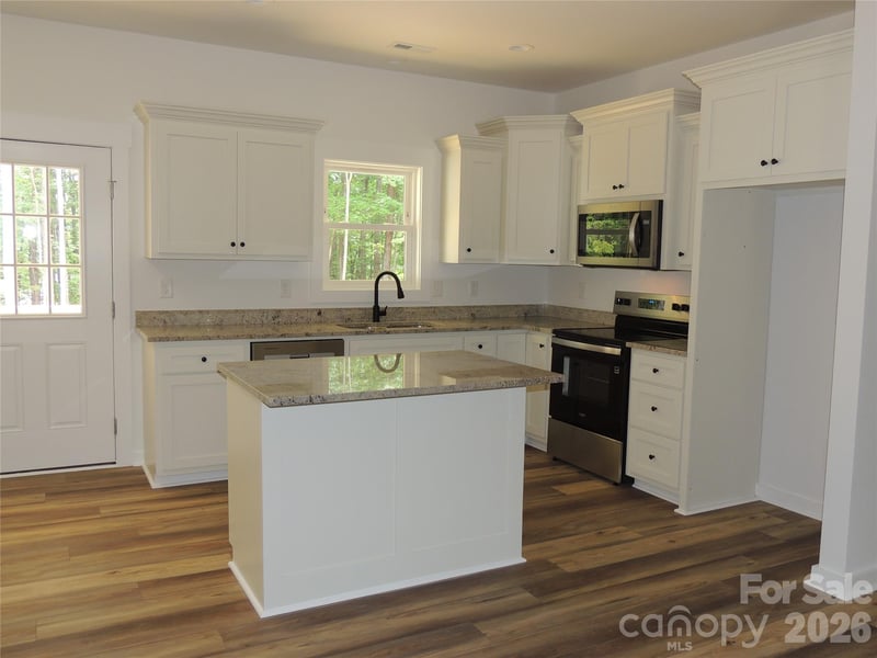 1785 Every Dr, Iron Station, NC 28080