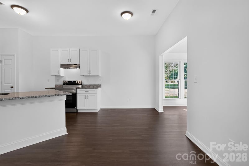 11518 Planters Estates Dr, Charlotte, NC 28278
