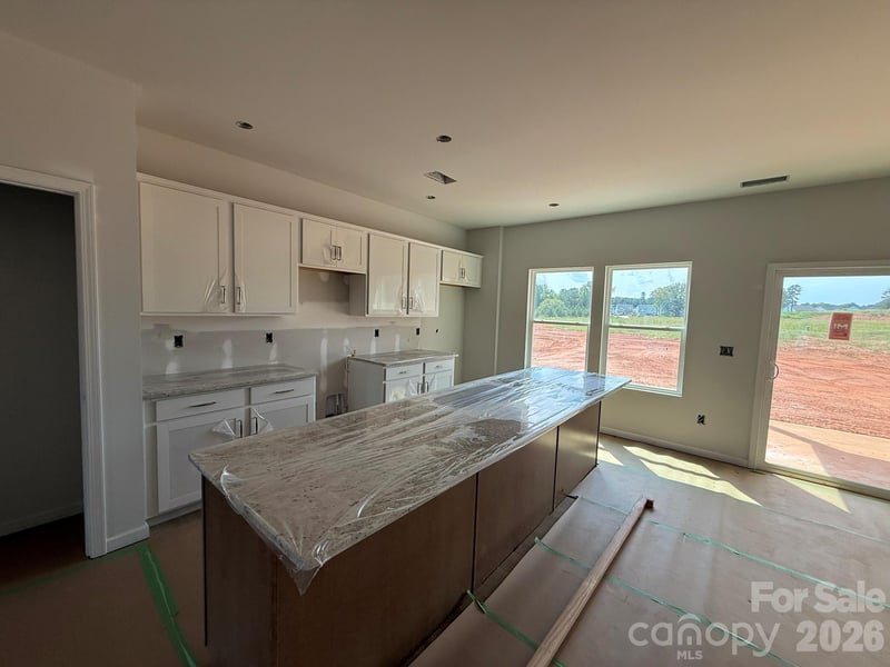 4021 Juno Dr, Charlotte, NC 28215