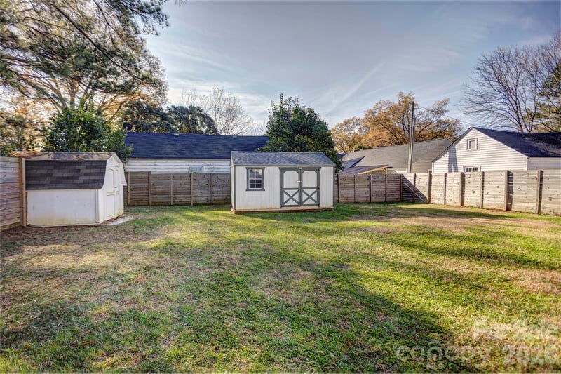 782 Union St, Concord, NC 28025