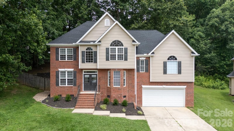 2544 Barrington Ct, Rock Hill, SC 29732