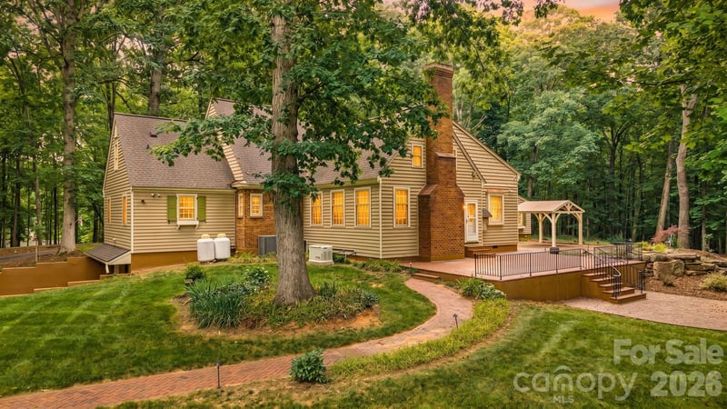 5400 Dartmoor St #246, Winston Salem, NC 27106