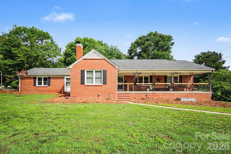 1224 Petes Rd, Lincolnton, NC 28092