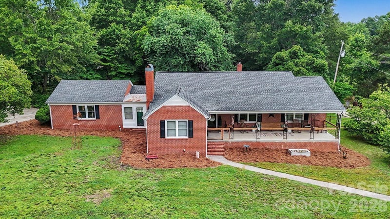 1224 Petes Rd, Lincolnton, NC 28092
