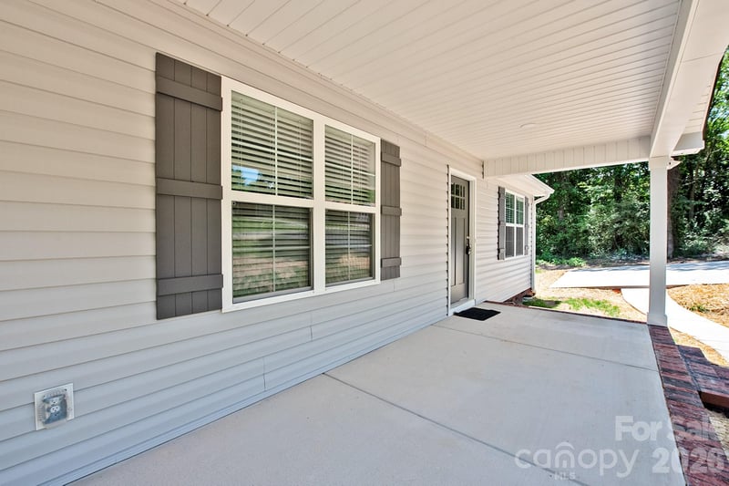 120 Homestead Ave, Kannapolis, NC 28081