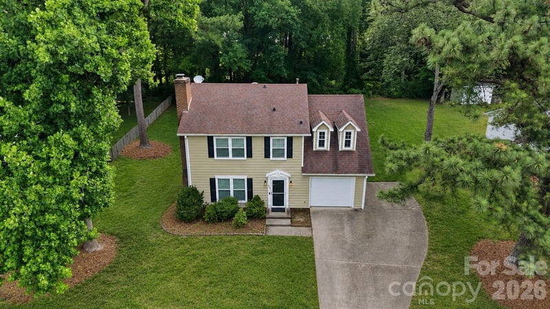 618 Tryon Pl, Gastonia, NC 28054