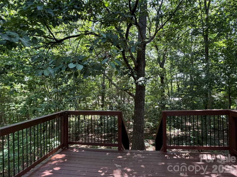 3930 Ashland Dr, Maiden, NC 28650
