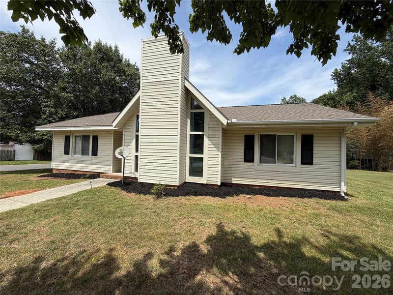 2530 Dion Ave, Charlotte, NC 28212