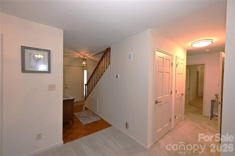 3675 Rock Bridge Dr, Conover, NC 28613
