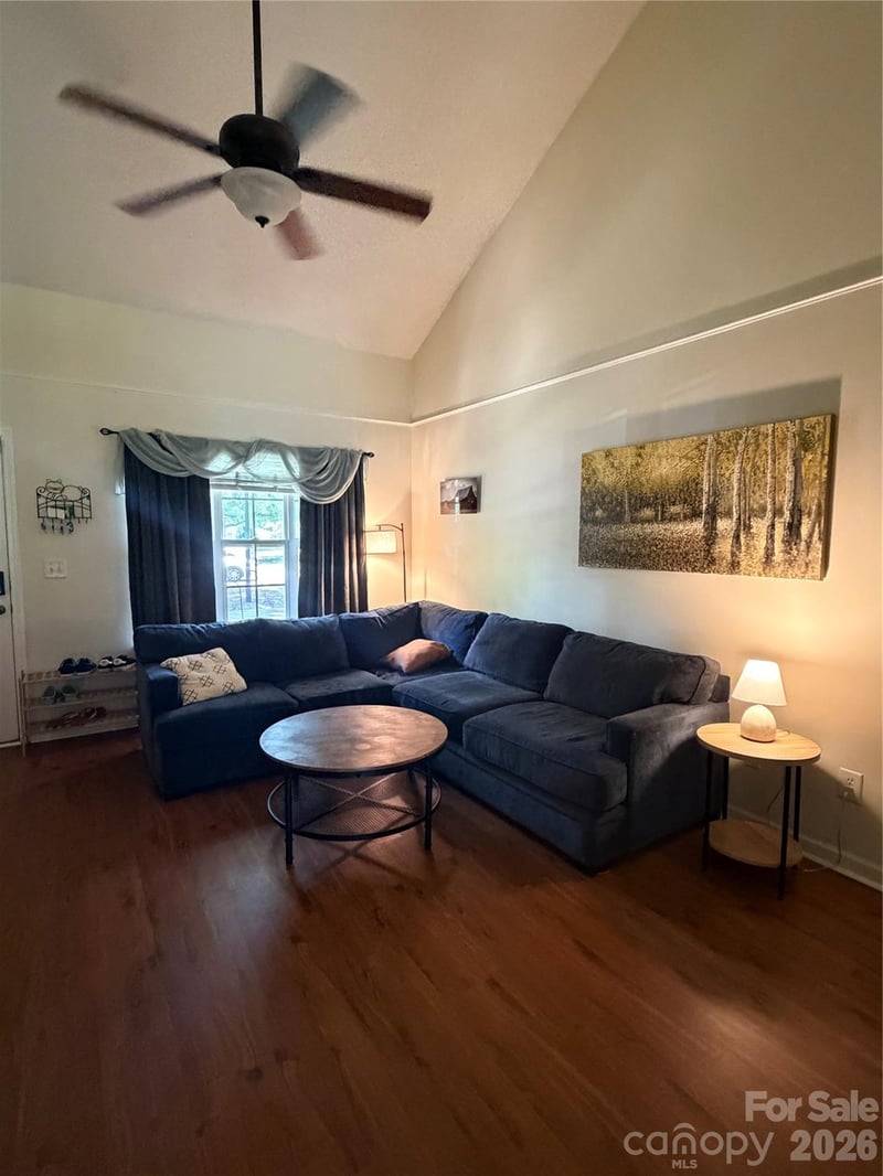 2850 Mayer House Ct, Charlotte, NC 28214
