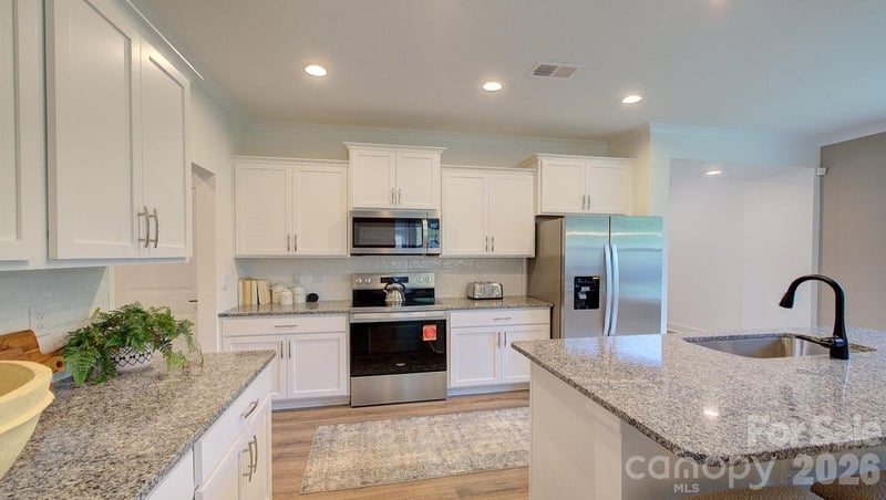 139 Sugg Trl, Weaverville, NC 28787