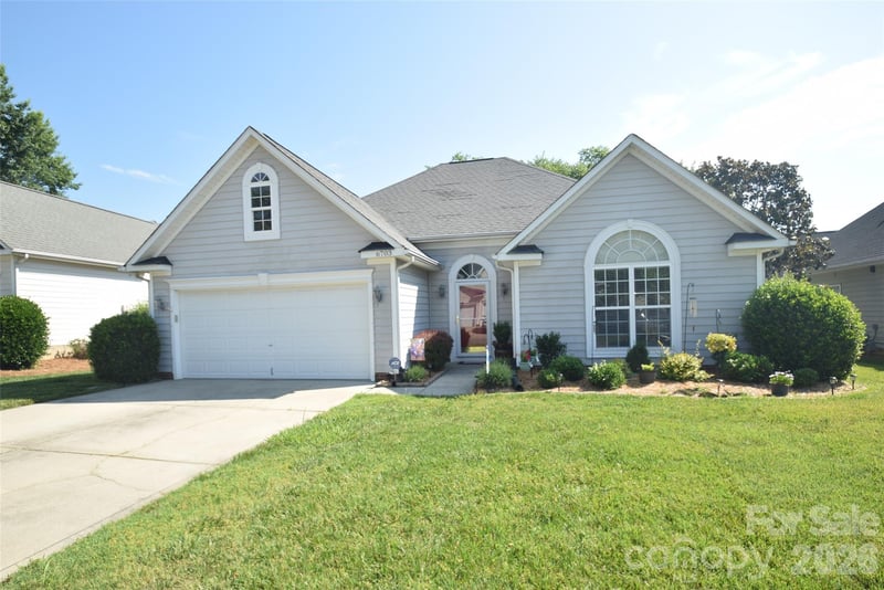 6703 Mimosa St, Indian Trail, NC 28079